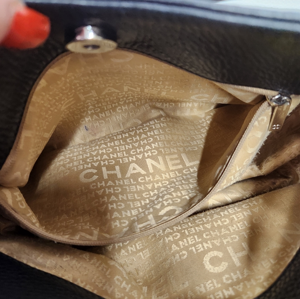 Chanel Bag - Picture 15 of 16